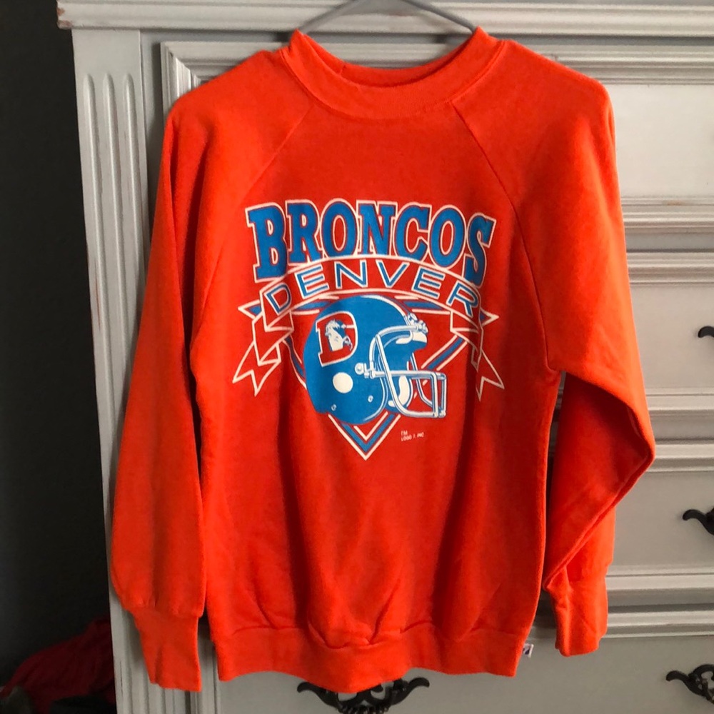 Vintage Broncos Sweatshirt